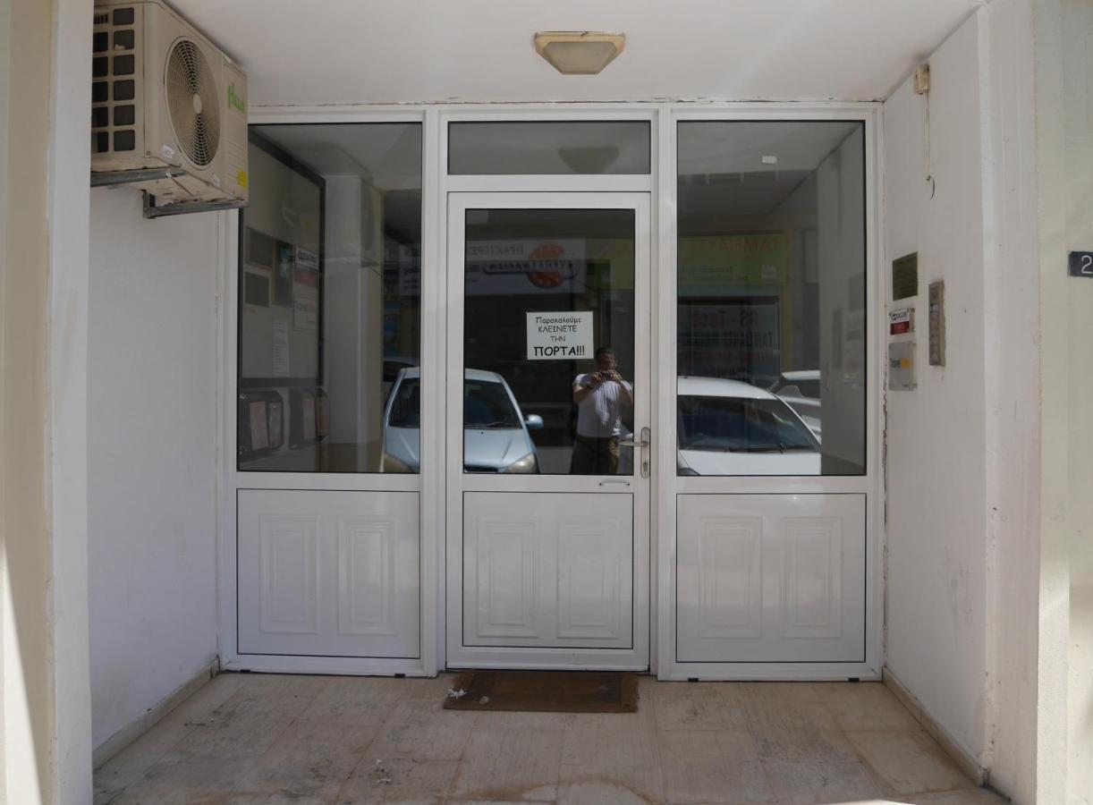 Porto Plaza City Center Apartment Ac/Wifi Ираклион Экстерьер фото