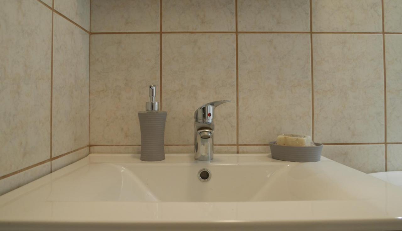 Porto Plaza City Center Apartment Ac/Wifi Ираклион Экстерьер фото